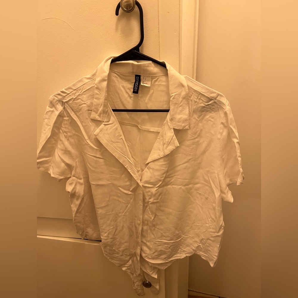 White, tie-up cropped top